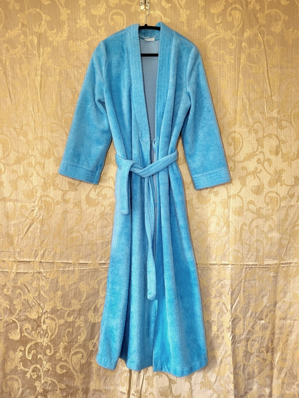 Vintage Baby Blue Faux Fun Fur Housecoat Robe Plush Pastel Grannycore